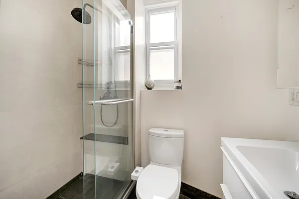 Sold by Compass | media 7