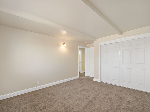 3rd image of 647 17th St APT D
