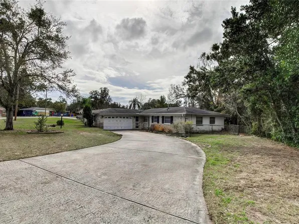 18707 Yocam Ave, Lutz, FL 33549