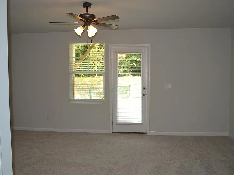 4938 Southern Magnolia Dr — Photo 19