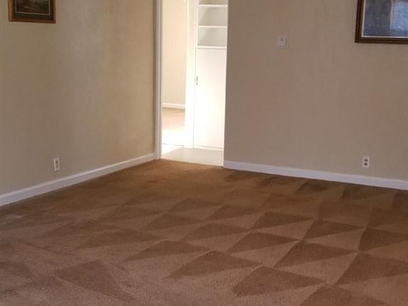 5th image of 1143 W Vassar Ave