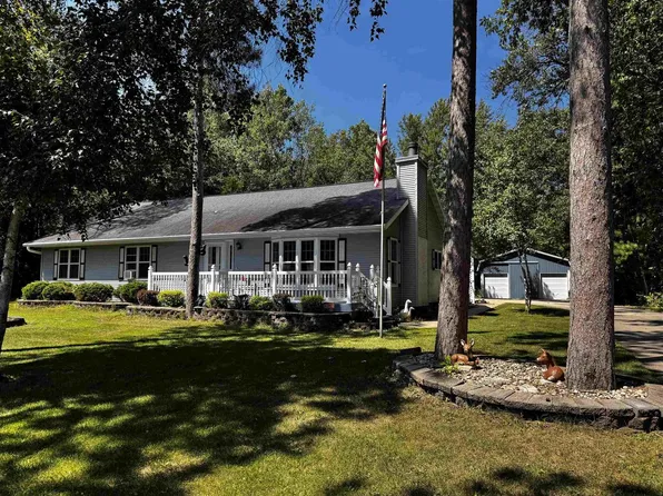 W1760 White Lake Court, Montello, WI 53949