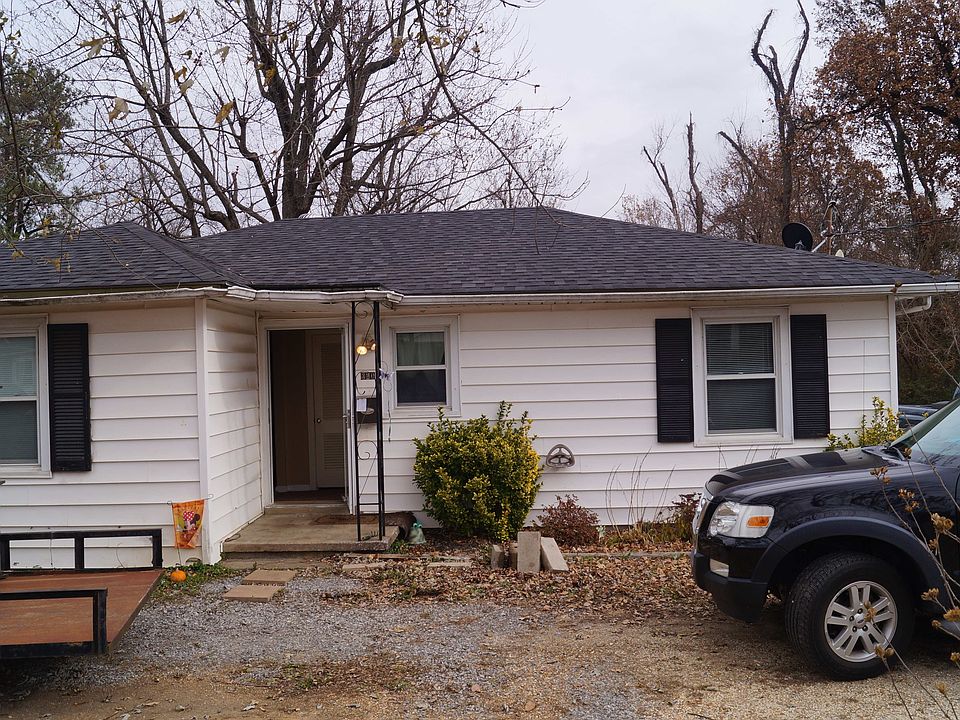 2nd image of 320 High St