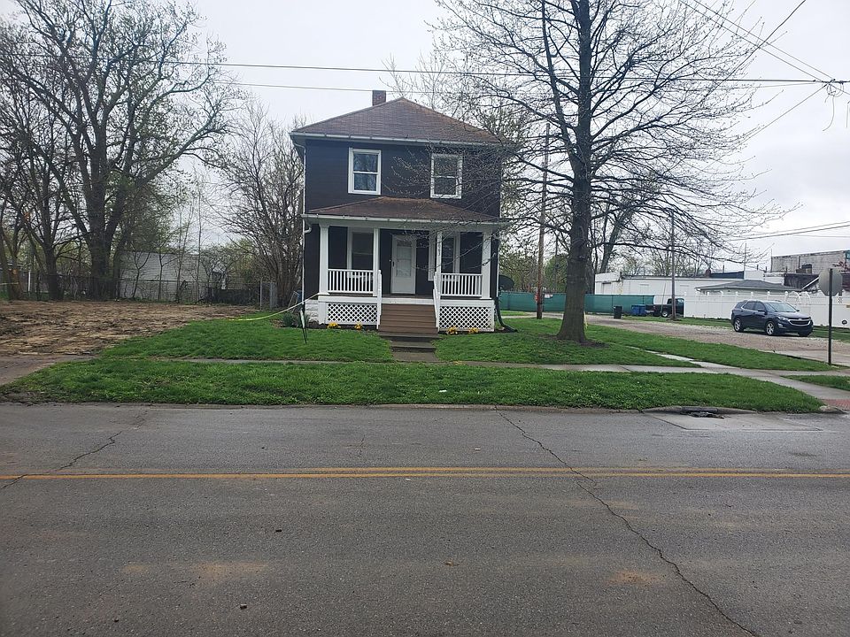 1st image of 1063 W 12th St