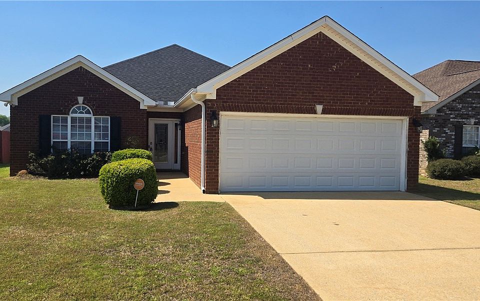 1st image of 2124 Stardust Dr
