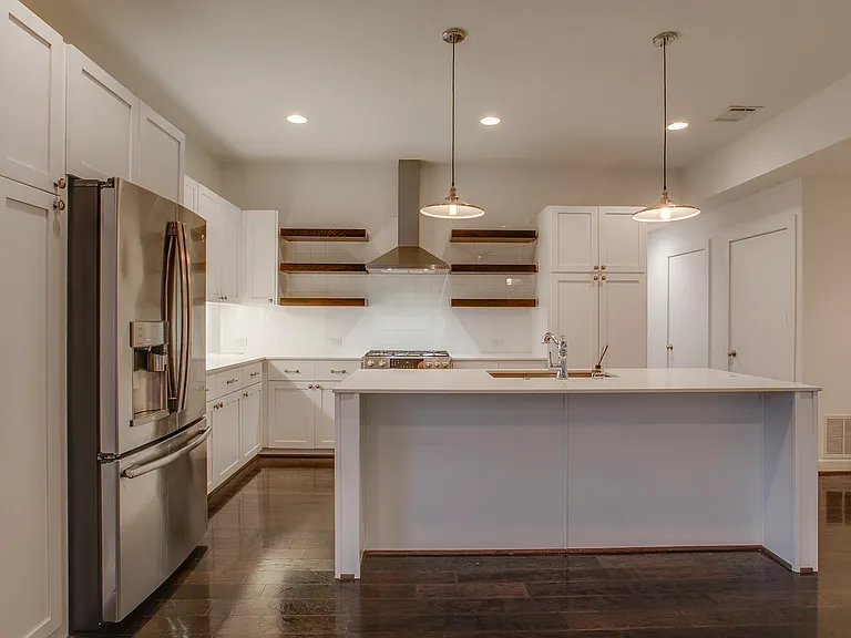602 Finley Ct — Photo 17