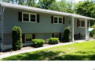 1034 Roosa Gap Rd, Pine Bush, NY 12566
