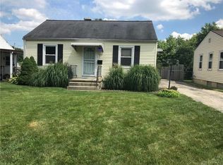 1634 Pell Dr, Dayton, OH 45410