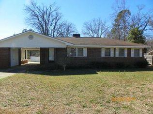 803 Betty St, Sandersville, GA 31082