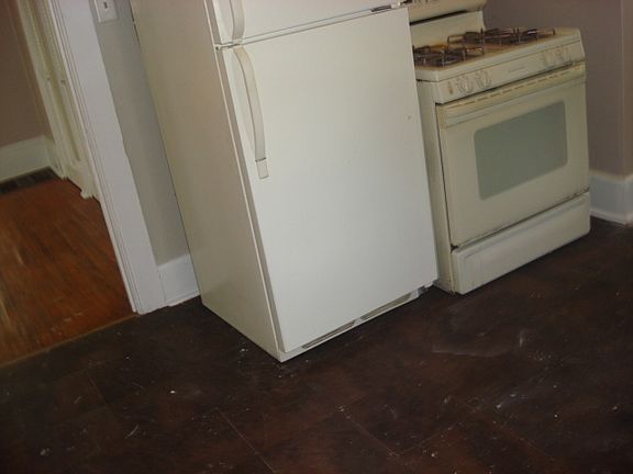 5th image of 424 E Main St
