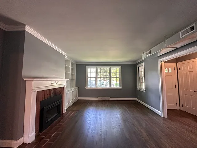 313 Hermitage Dr — Photo 7