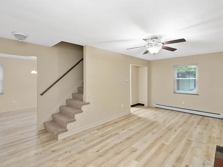 610 Brown Ave — Photo 13
