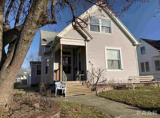 913 Highland Ave, Pekin, IL