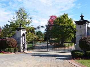 20 Brooke Ln, South Barrington, IL 60010