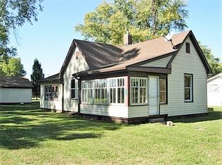 210 S Callahan St, Lyons, IN 47443