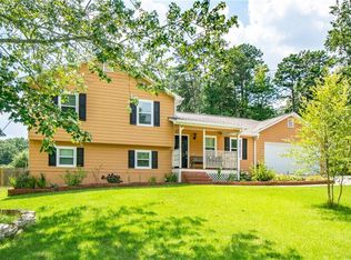 2640 Suncrest Dr, Buford, GA 30519