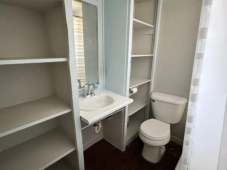 512 W Fillmore St #3 — Photo 5