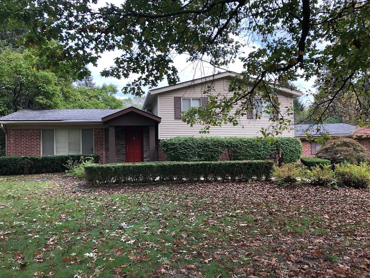 32954 Chatham Ln photo 1