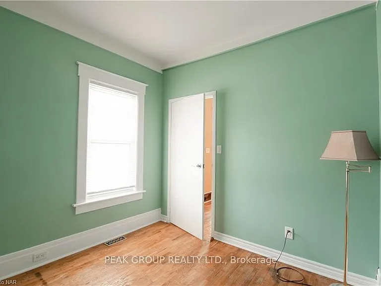 4747 4th Ave — Photo 19