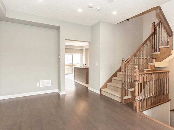 4th image of 4074 Canby St