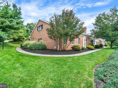 2042 Wyntre Brooke Dr S, York, PA, 17403