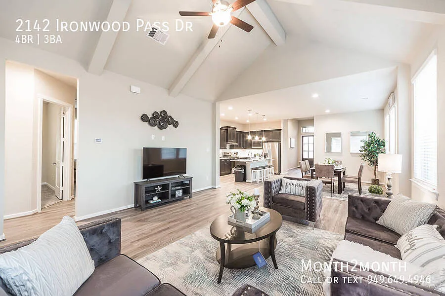 Ironwood Elegance — Photo 4
