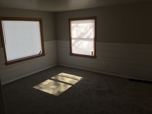 5th image of 703 Columbia Ave