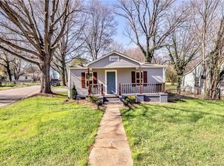 830 Cantwell St, Charlotte, NC 28208