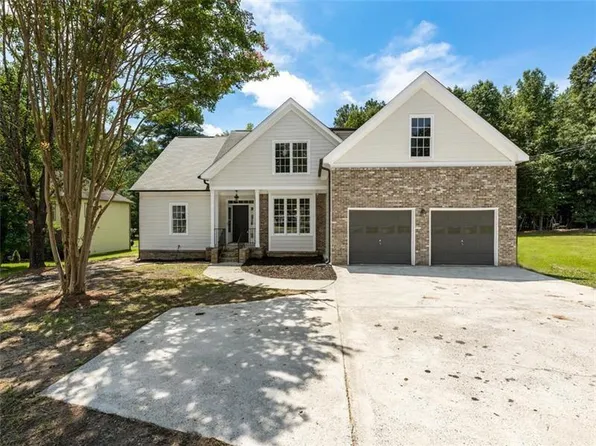 1229 S Gordon Rd, Austell, GA 30168
