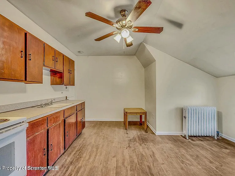 402 Scott St #3 — Photo 13