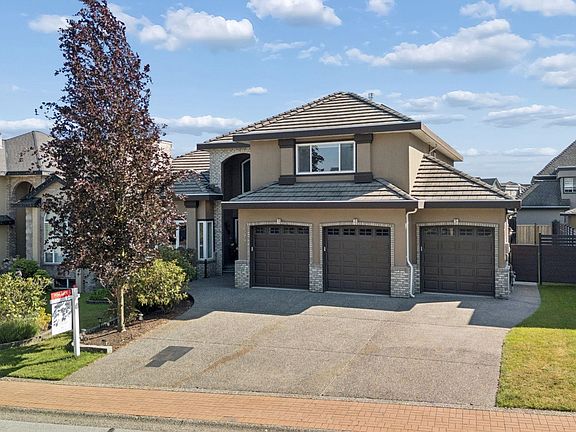 5th image of 2594 Palisade Cres