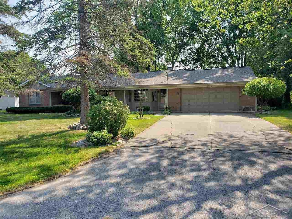 1st image of 1740 Van Wagoner Dr