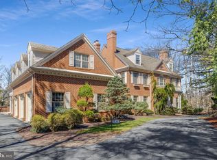 1821 Museum Rd, Wyomissing, PA
