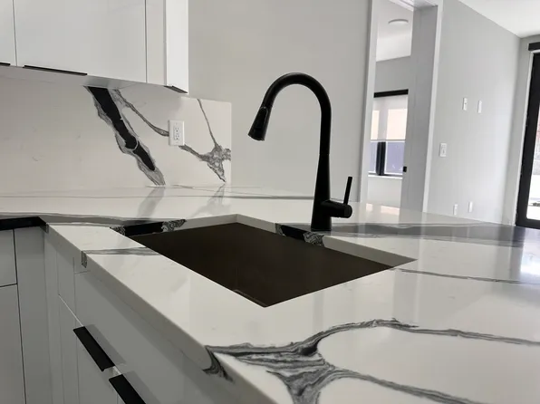 187 Culver Avenue image 4 of 22