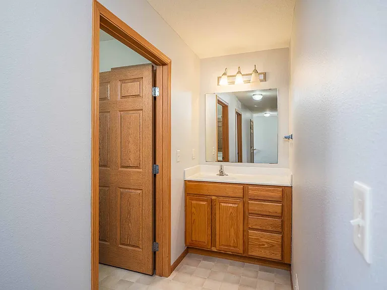 Jordan Valley Townhomes — Photo 15