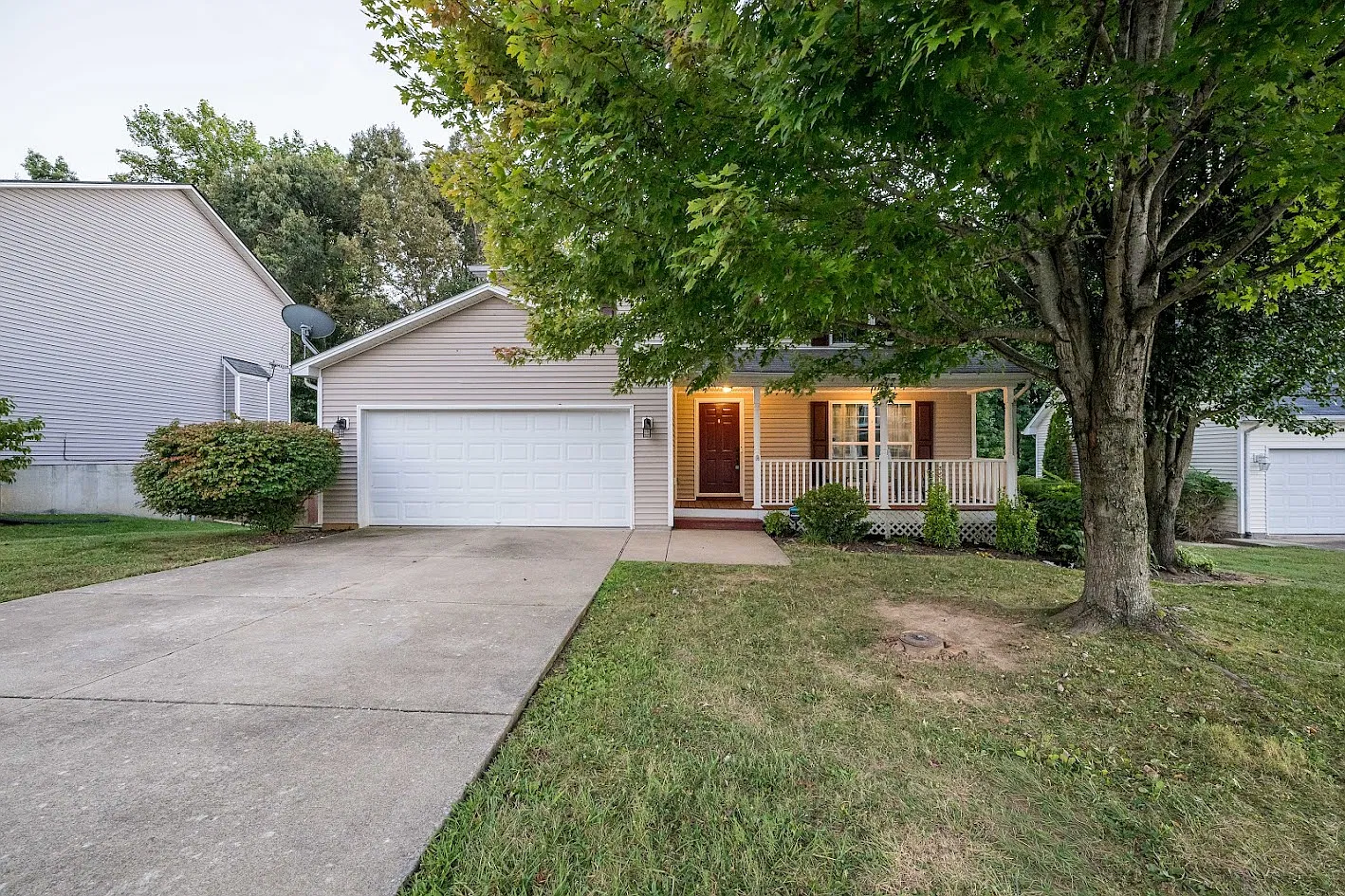 3 bed, 2.5 bath, 1794 sqft, $1,995 — Photo 1