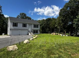 1072 E Lake Rd, Oakdale, CT 06370