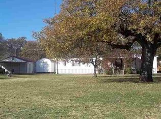 186023 Shoreline Rd, Hastings, OK 73548