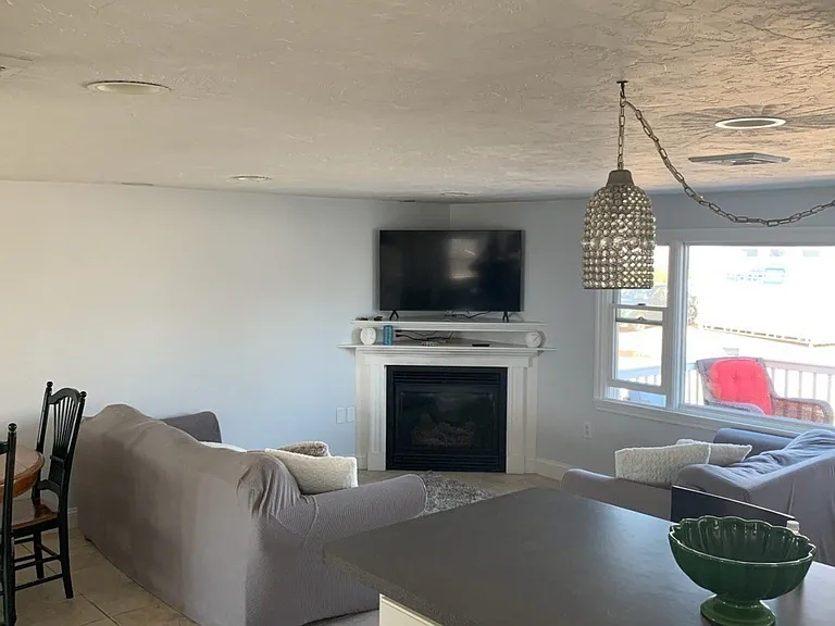 8 Emerson St #8 — Photo 16