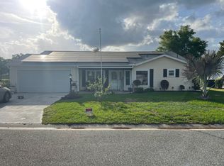 5021 El Destino Dr, Leesburg, FL 34748