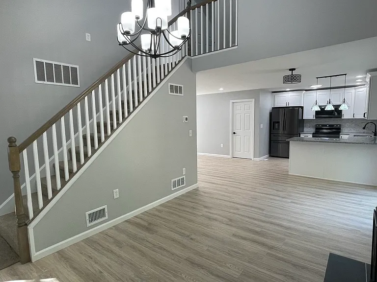 2861 Allegheny Dr — Photo 3