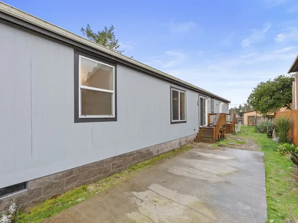 820 Fenwick St, Coos Bay, OR 97420