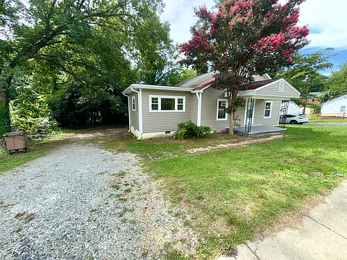 1871 Merritt Dr Photo 1