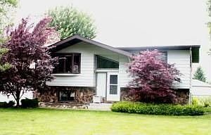 1st image of 755 W Peach Tree Dr