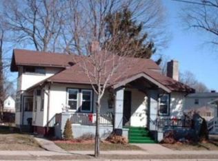 787 White St, Springfield, MA 01108