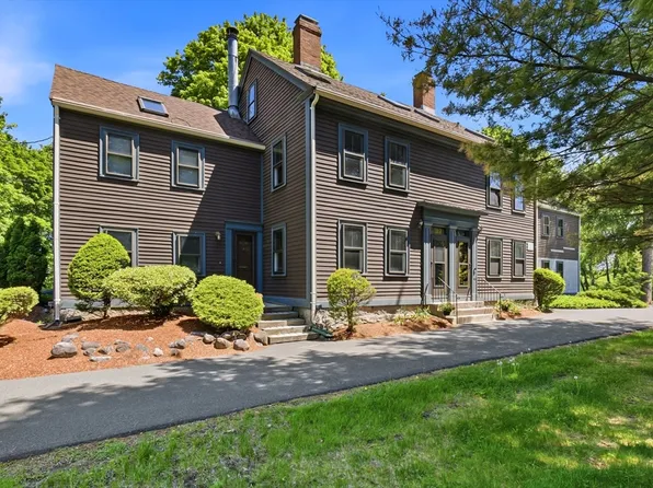 307 Maple St #307, Danvers, MA 01923