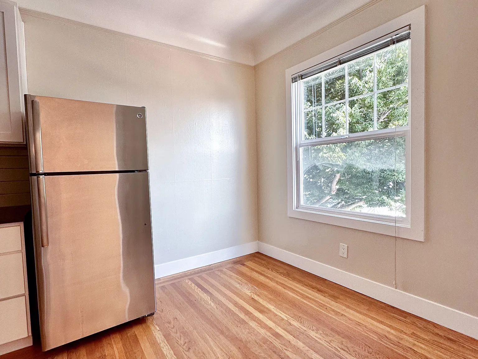 Anita Road Apartments — Photo 3