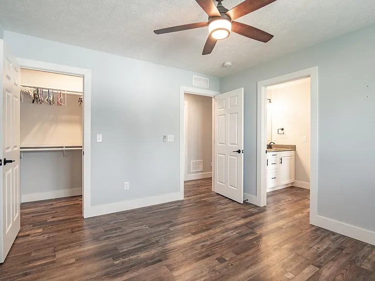 109 Gaston Cir — Photo 47