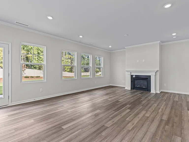 2203 Cape May Ln — Photo 13