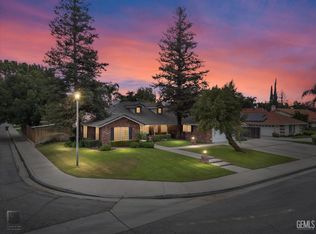 13001 Monarch Palm Ave, Bakersfield, CA 93314